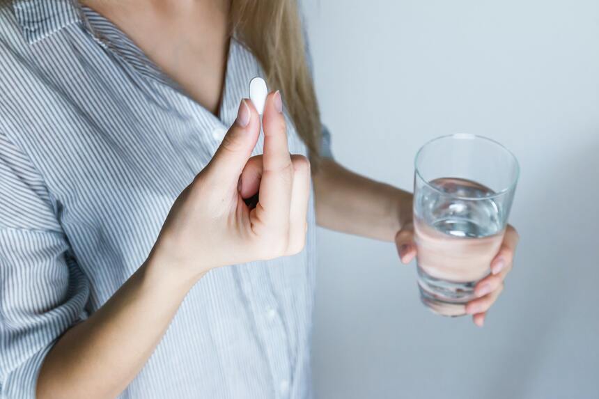 Dopadło Cię przeziębienie? Sprawdź, w jakiej formie są dostępne leki z ibuprofenem