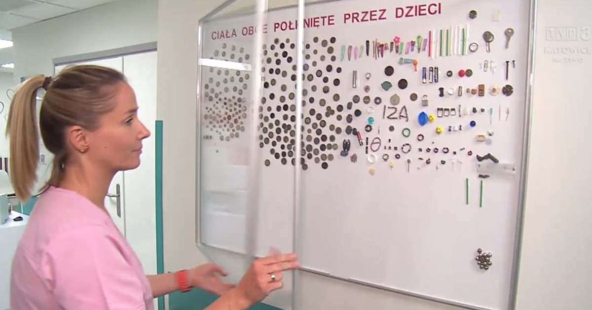 Świąteczne prezenty pod lupą. Lekarze pokazują gablotę grozy: to naprawdę połykają dzieci!
